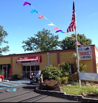 PineHillLaundry's profile picture. Free Dry with Wash • Drop-Off Service