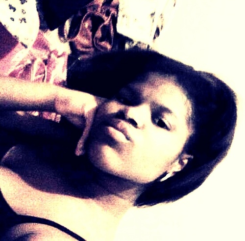 new Twitter so follow me , i dont need nobody support me and mine #Rumiya (: