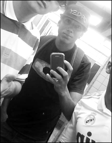 Se amar for pecado jamais serei inocente. Pois jurei a mim mesmo que te amarei eternamente! Corinthians!