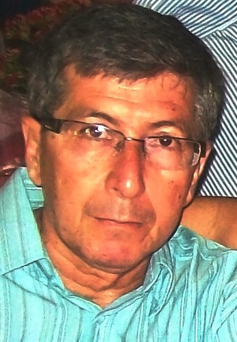 Trabalhador, formado em administração, pai de família, adventista.