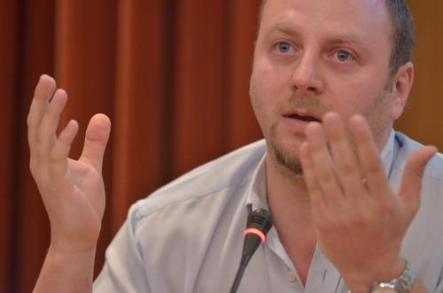 CEO of http://t.co/Ha6yjhNFlk, the first company in the world to apply disruptive semantic technology applied to content moderation services for web 2.0 sites.