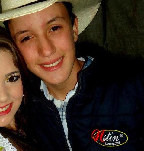 E pega o laço que hoje é dia de Team Roping... ♫♪