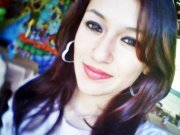 Eu sei ,vou levando minha vida, mais meu coração pediu e a saudade insistiu só queria te dizer, que a tristeza é tanta, mais a fila anda o/
