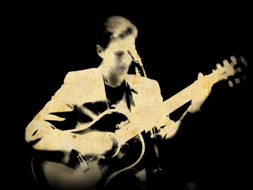 Studying the first Australian University degree in singer/songwriting.  Multi-instrumentalist, poet, painter, photographer, producer & engineer.