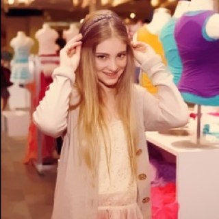 PrimD12's profile picture. Theres not much to say.. 
Im in flight in these clouds above, keeping you all safe3