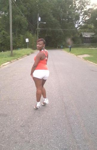 cherrybabe2006's profile picture. Ask me