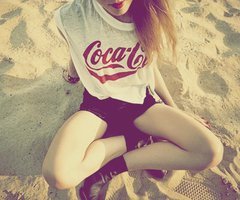 Amandin97158348's profile picture. Parce-que moi je vais à Londre avec Niall, c'est Liam qui nous écoute pendant que Hazza est au ciné mais Louis à chaud et Zayn est OK. So, follow me ♥