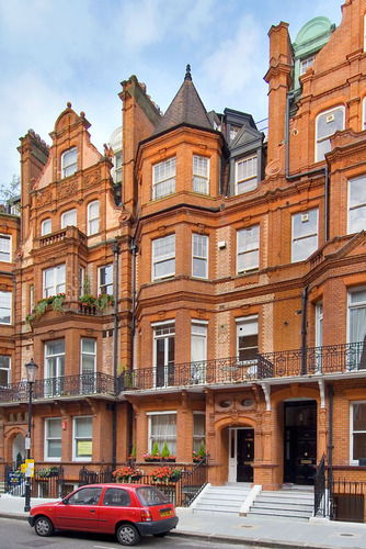 The Apartments offer high quality serviced short term flats and serviced apartments to let and rent in London. | Tel: +44 207 603 7629