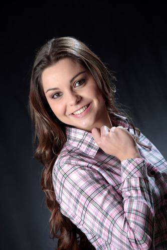 CANTORA SERTANEJA