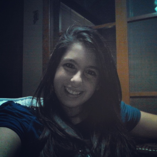 I like movie,pizza, chocolate...Ahh..Mc donald's too! I like go to the cine with my friends,and I am very funny.