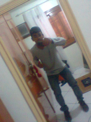 tenho 15 anos sou libriano sou fã de futebol sou gremista.quer saber mais?pergunte http://t.co/r2iOf7VkHa e add jadersantos83@hotmail.com\MSN