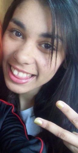 “Um sorriso sozinho é pouco, solte o seu e provoque outro.”