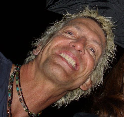 mr_mick_lee's profile picture. Songs - Lyrics - Melodies - Composition - Production    https://t.co/kTCpeDyYzO… https://t.co/qSCLa7WXfc  https://t.co/ni71LJl548