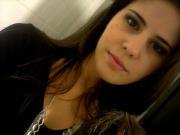 Eu sou complicada, perigosa, louca e dificil. Se quiser saber mais, Follow-me ;*