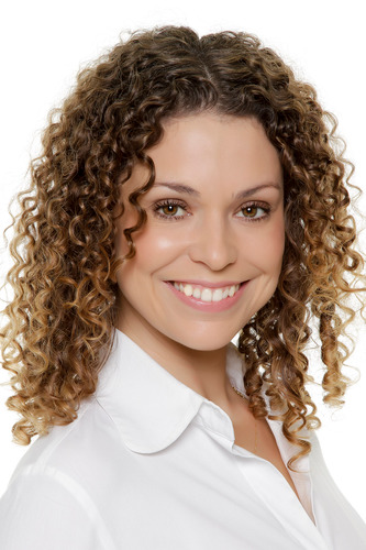 atriz, membro da Cia. do Passaro e voo teatro