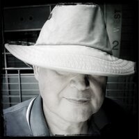 Edmund Sullivan (@manwithahat) 's Twitter Profile