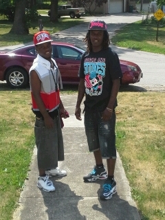 i really dnt giv a fuk bout shit but dis money RIP My NiGGAZ....Free My BIG DAWGS...DADDYO KRAZY JMARBS STOOPID