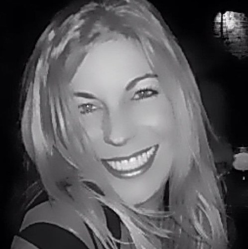 laranola's profile picture. 