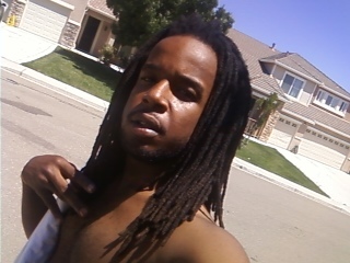 Stand up guy not da type dat fall,we dnt breed them kind bt they bleed jus fine!!