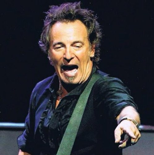 Here to give you all the favorite lyrics from memorable songs and all the latest Bruce Springsteen info!