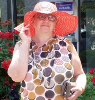 nmlroru's profile picture. 