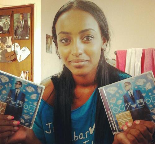 fortune is in stores now go buy ittt !!!! .. @chrisbrown follow me please ! i am #teambreezy ! follow me on insatgram esterdatala
