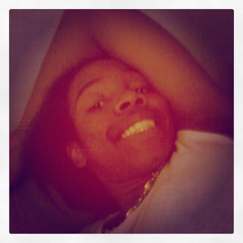 waveqanq_chick's profile picture. 