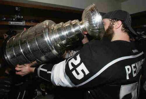 I'm over 100 years old and I'm still getting drunk, The best drink is from me. Current Team I'm Partying With: LA KINGS.