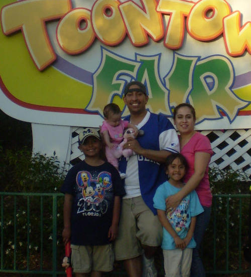 Pastor_Raul's profile picture. Husband, Father, Son, Brother, Coach, Friend, aka. Pastor Raul