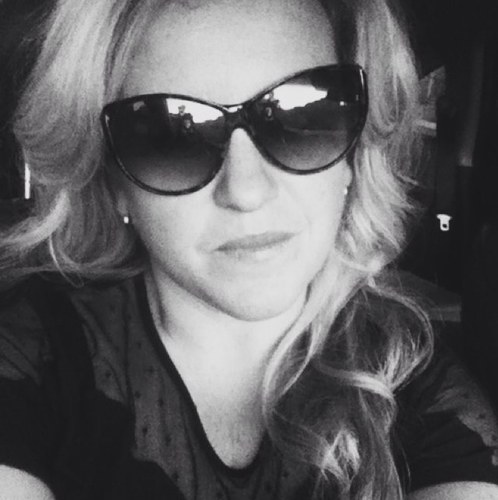 kellyltunney's profile picture. Australian Wedding Photographer of the Year