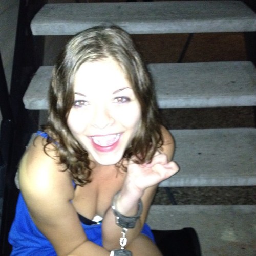 Dnice82LN's profile picture. Мы будем отходить в горы; «We're far enough from heaven now we can freak out»; И я держу равнение даже целуясь. Остапа несло…