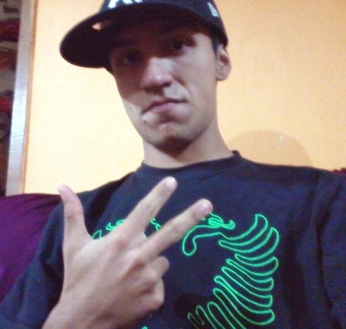 Humildade não é se declarar pequeno, humildade é reconhecer suas forças eh suas fraquezas eh perante isso buscar oh seu melhor*-*