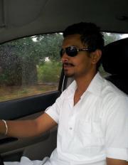 thefunlo's profile picture. 