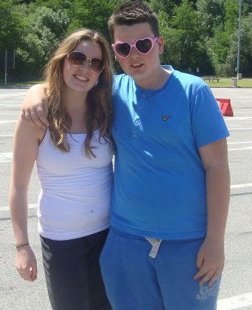 Mitchell_Wrigh's profile picture. Facebook,Twitter