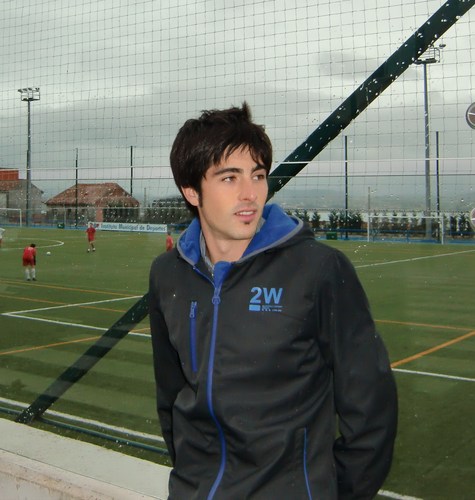 Mestre Educació Física, Llicenciat en CAFE a l'INEFC de Lleida i Entrenador Nacional de futbol