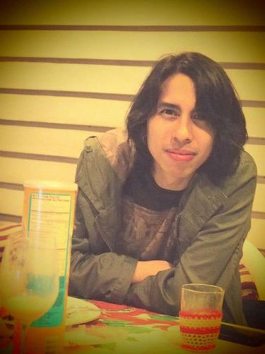 joaqjoaq's profile picture. may or may not be my real name