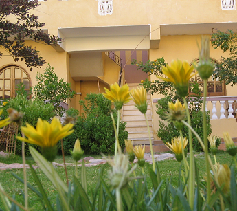 Comfortable Budget Rooms and Residential Studios in Mashraba #Dahab - Call +2.0109.0071183 - Facebook: http://t.co/63H0NiK5PN