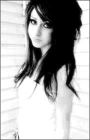 Esta Monica Aqui. Follow me, I follow you. 1D Forever ! Model&Actress in training @AgencyofSuccess #Single. I Tweet the funniest shit =D Check out full profile!