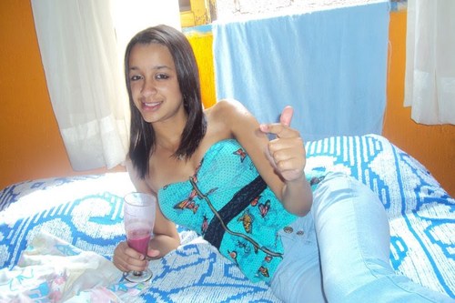 - Muulheer q neem eo ? haha Deus só fez uma ! ☯☯    - 4i20 , por 8i40.ㅤ ㅤ