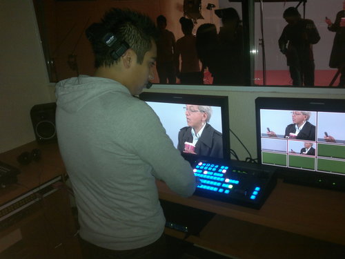 vizuetwit's profile picture. 