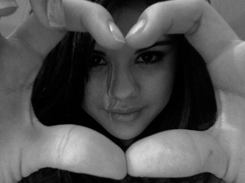 Eles são minha Vida, e sem eles não sou nada! NUNCA desista de seus Sonhos! @onedirection @selenagomez @mcflymusic @ddlovato @JohnMayer
