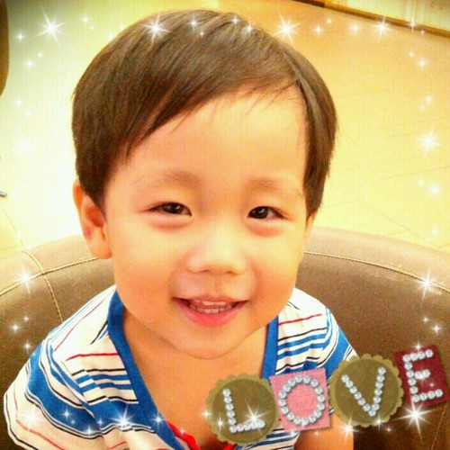 W_BINI's profile picture. 