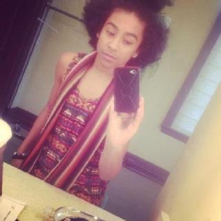 yea its ur papi prince from @Mbs_best2012 follow me and follow my wife @Mom_Mom_ and @MB6799
