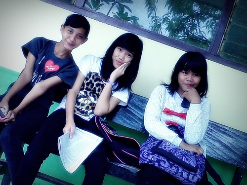 Call me pipin my best friend is @dinda_riskia thanks for all my followers