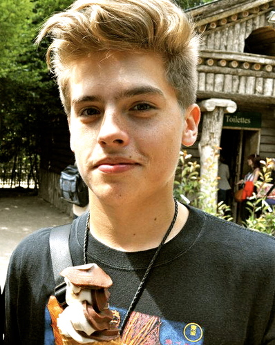 [] First Page Verified Account    Dylan Thomas Sprouse. Original&Official® I am studying  AP Spanish and AP Psychology in my final year at college..#Blessed