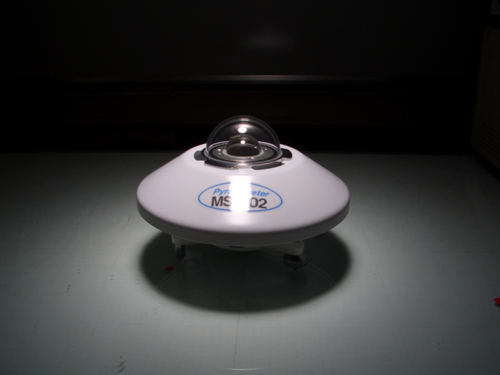 aperujio's profile picture. 中学卒業以降延々と，早口言葉にできそうなくらいややこしいか噛みやすい名称の所に所属する運命からは逃れられないようです。  

目標：株主総会招集通知でポストを溢れ返らせて配達人をドン引きさせる