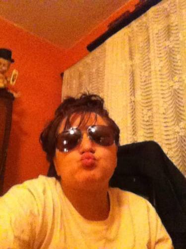 tishaseger's profile picture. 