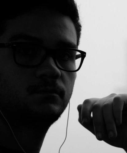 ClaCalvaruso's profile picture. Studente, siculo, affetto da una brutta forma di passione per il calcio.