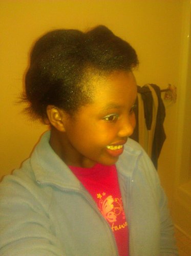 my name is Yvonne my fave color is purple im a really big fan of China McClain, Selena Gomez, Demi Lovato, Victorious cast, Nicki Minaj and ....................