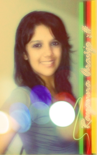 21 anos, vascaína, trezeana e católica. Vejo toda a minha alma sorrir e dançar. Por que o amor é a liberdade mais linda.